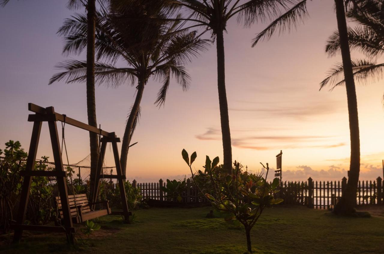 Ayana Sea Hotel Wadduwa Exterior foto